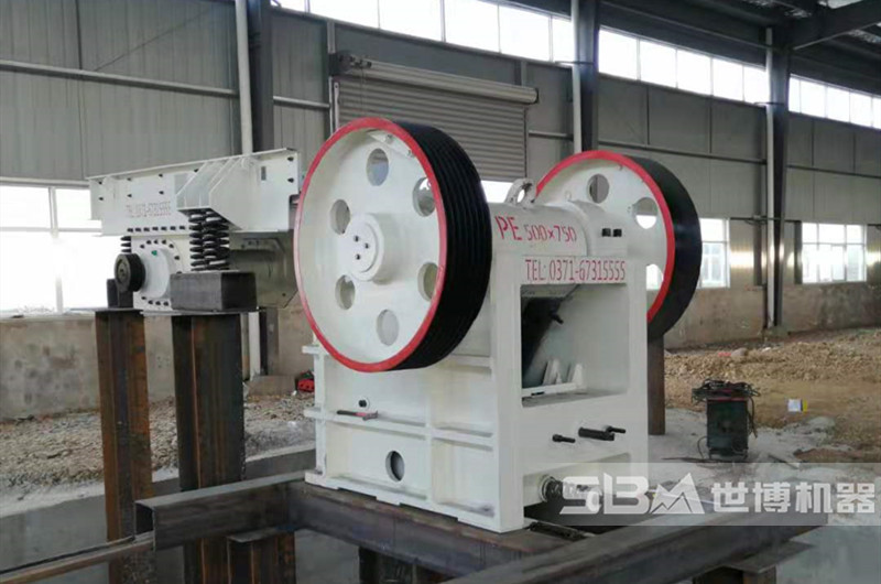 大石頭破碎機(jī)——顎式破碎機(jī)