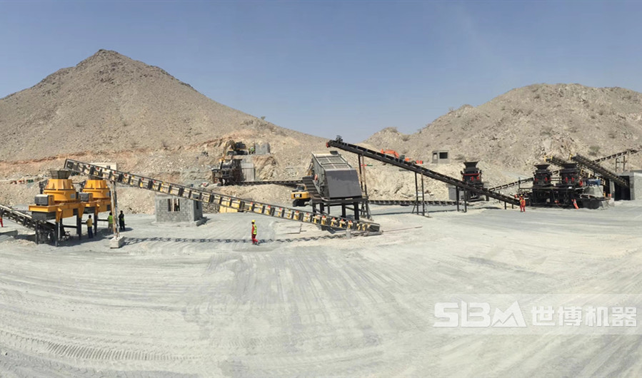 鵝卵石破碎制砂現(xiàn)場(chǎng)，鵝卵石制砂工藝