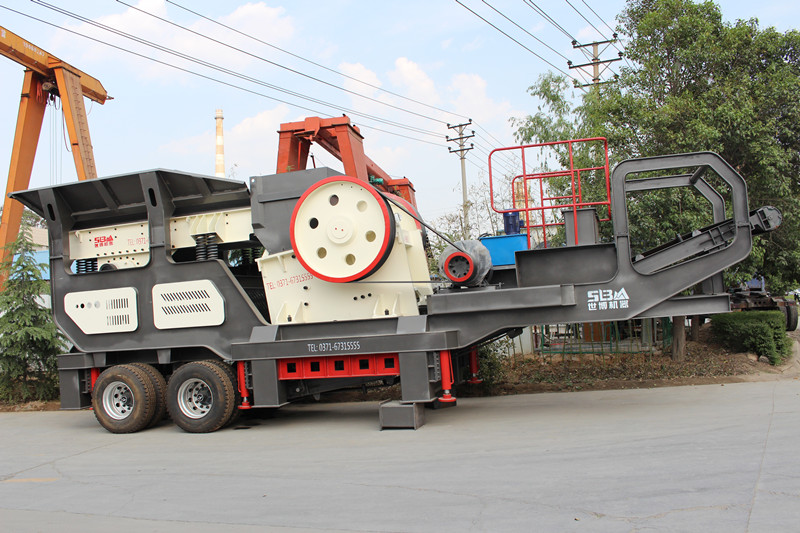 輪胎移動石頭破碎機(jī)