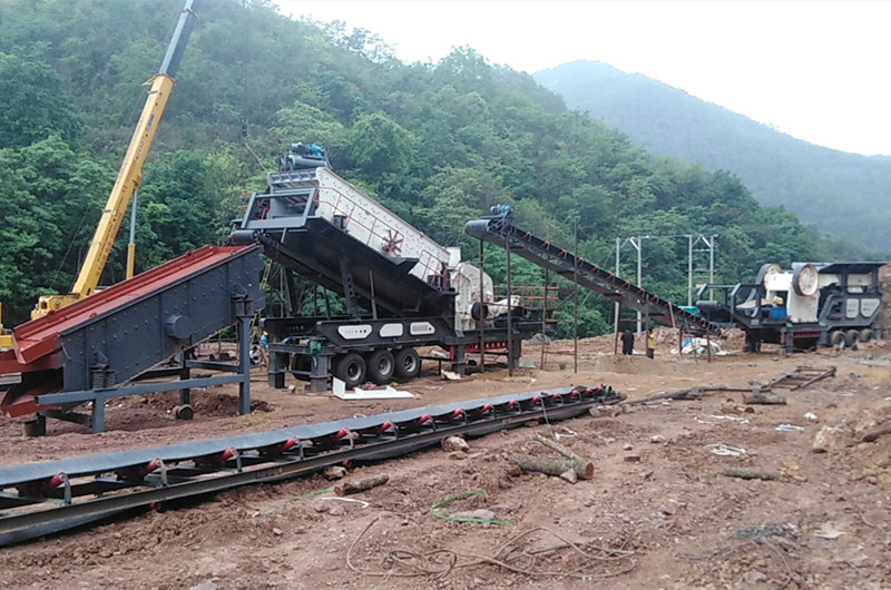 德陽盧總工地，移動設(shè)備安裝調(diào)試