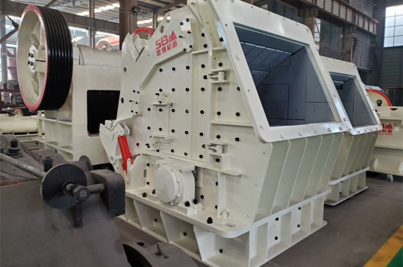 石場反擊粗碎機(jī),大口徑反擊式破碎機(jī)