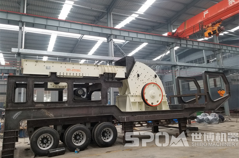 移動(dòng)pcz重錘破碎機(jī)