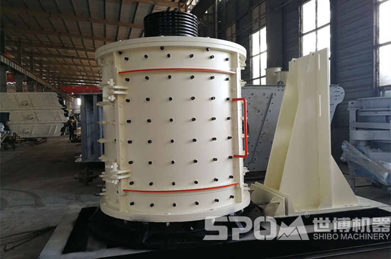 河南小型立式復合破碎機