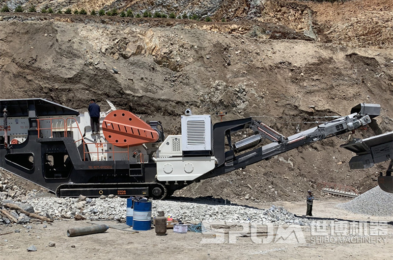 顎破移動(dòng)破碎站